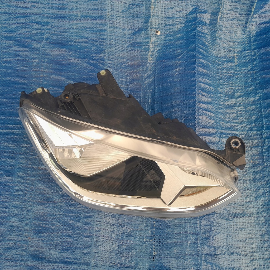 фото №4, Vw up lift 1s1 лампа правая led europa orginał!