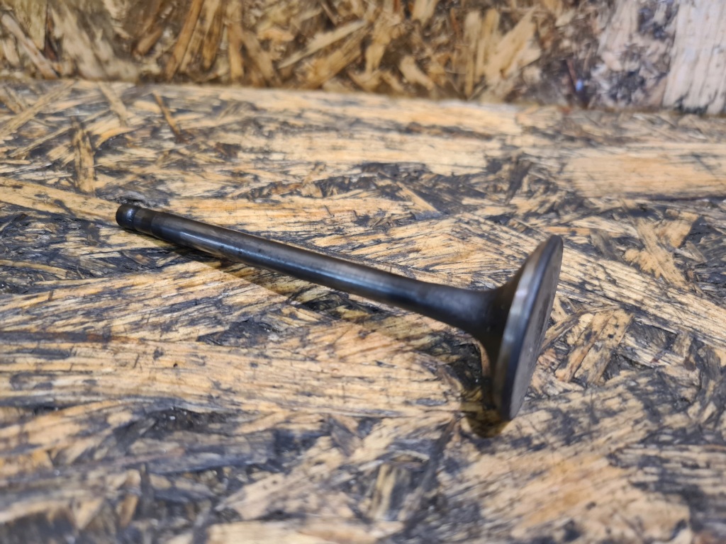 фото №1, Клапан головки vq35 350z fx35