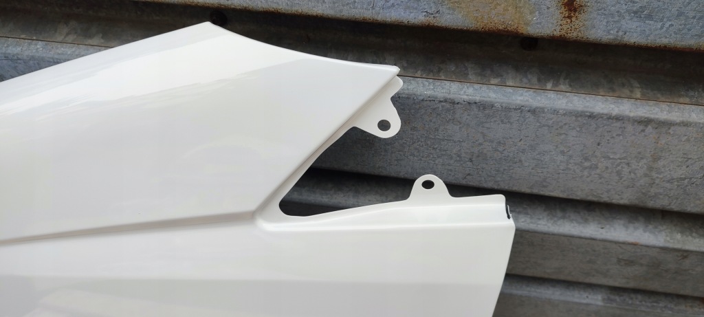 Крило ліве перед dodge sprinter 906 od 01.2007r лак p01 arctic white Київ