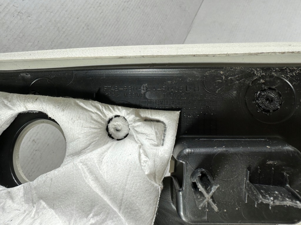 фото №5, Edge mk2 обивка стойка левая задняя