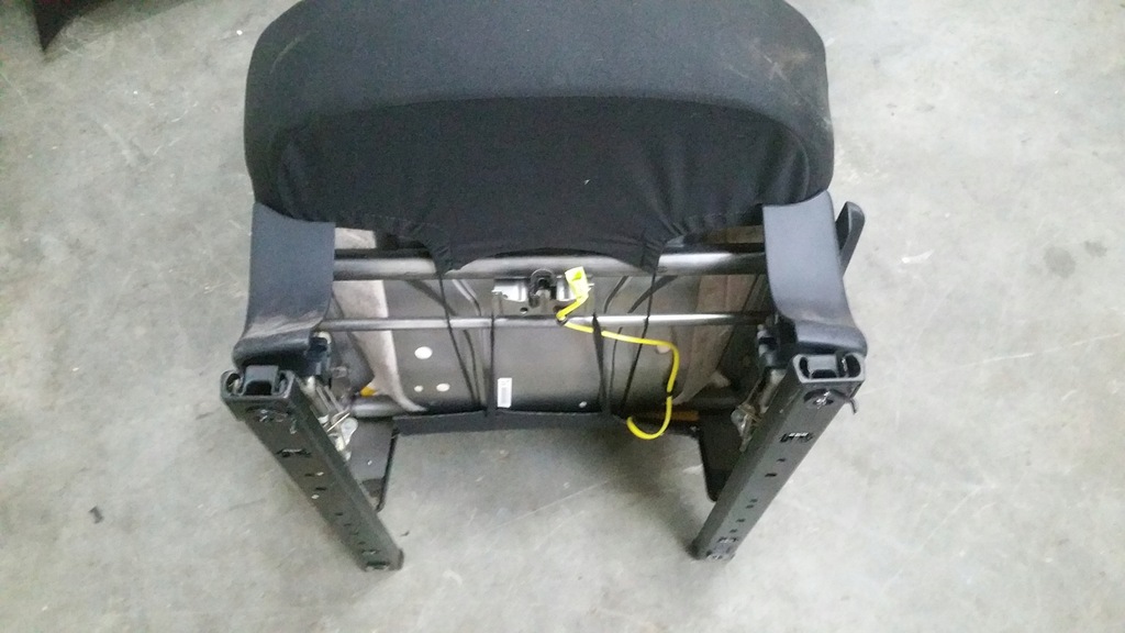 фото №6, Сиденье левый toyota iq