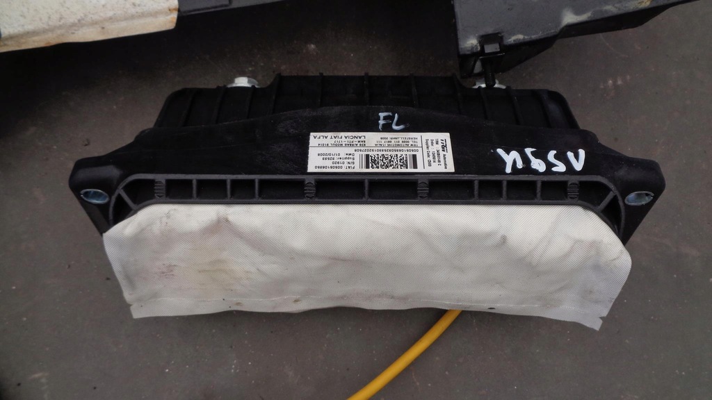 фото №11, Приборная панель консоль подушки безопасности ремни alfa romeo 159 lift