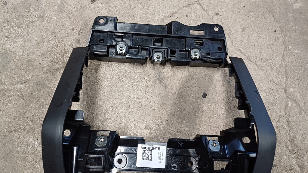 фото №3, Renault captur ii 19- корпус радио защита 280388301r