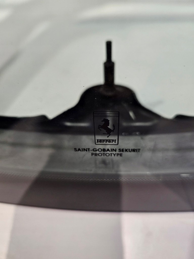 фото №3, Ferrari sf90 f173 стекло задняя