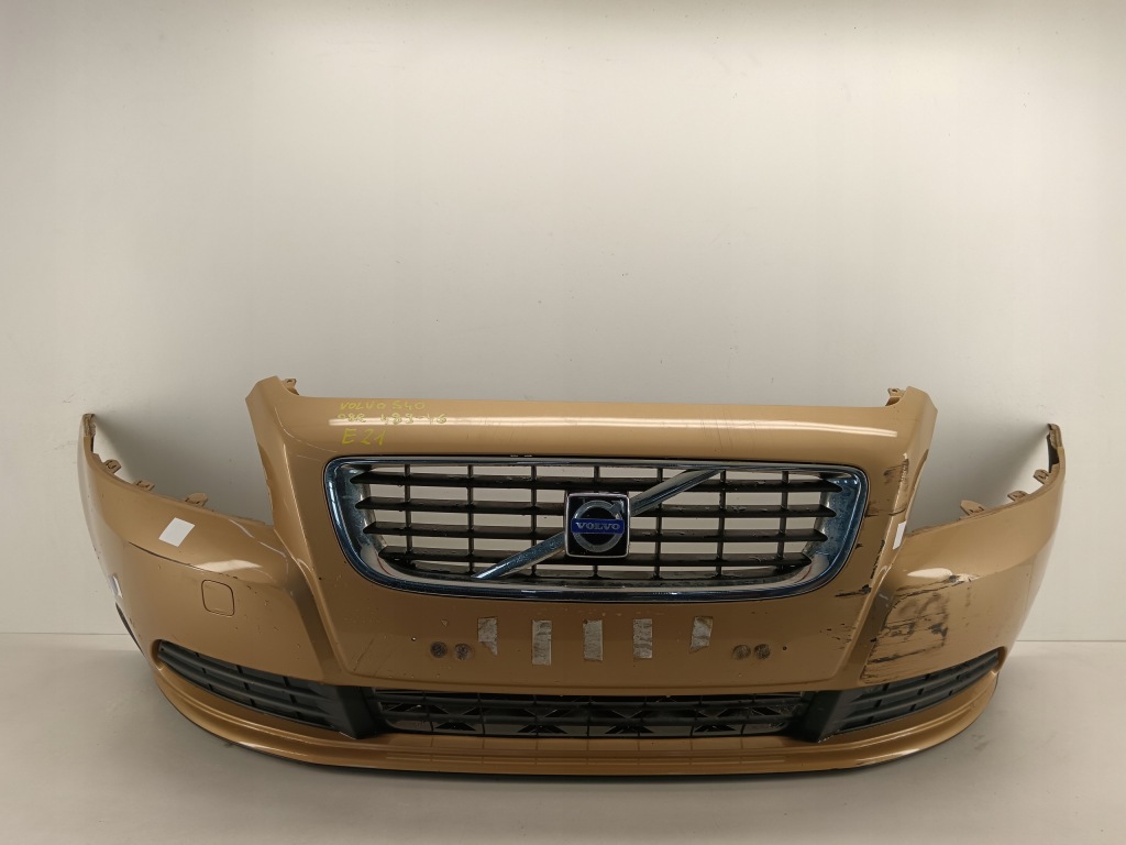 фото №1, Бампер передний решётка радиатора volvo s40 ii v50 lift 489-46