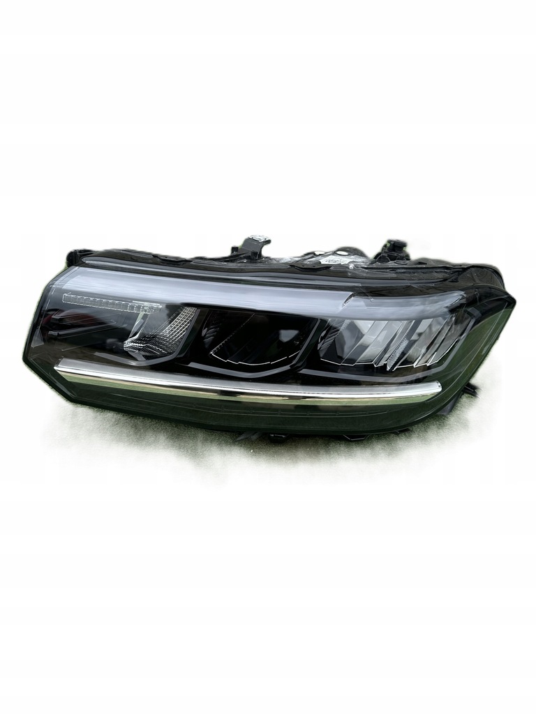 фото №1, Лампа перед передняя левая vw t-cross lift full led демонтаж!!!!!