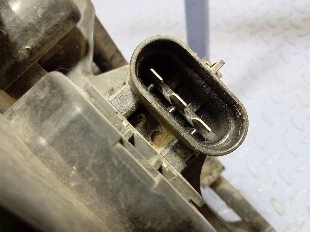 Opel insignia a 2.0 cdti 170km вентилятор радиатора вентилятор 22915388 с Разборки