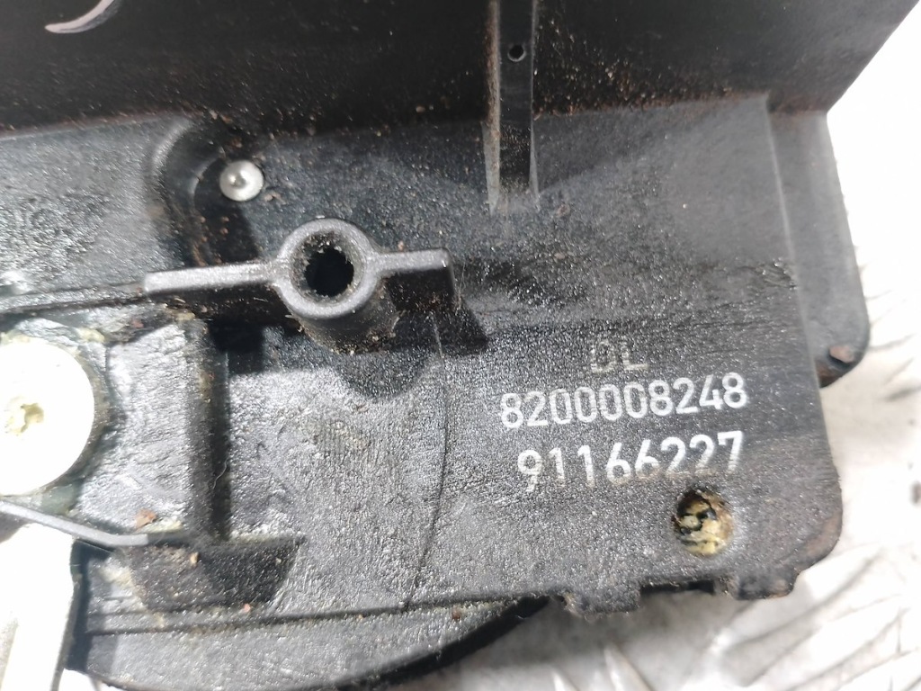 фото №2, Замок двері правий перед renault trafic 01-14 8200008248