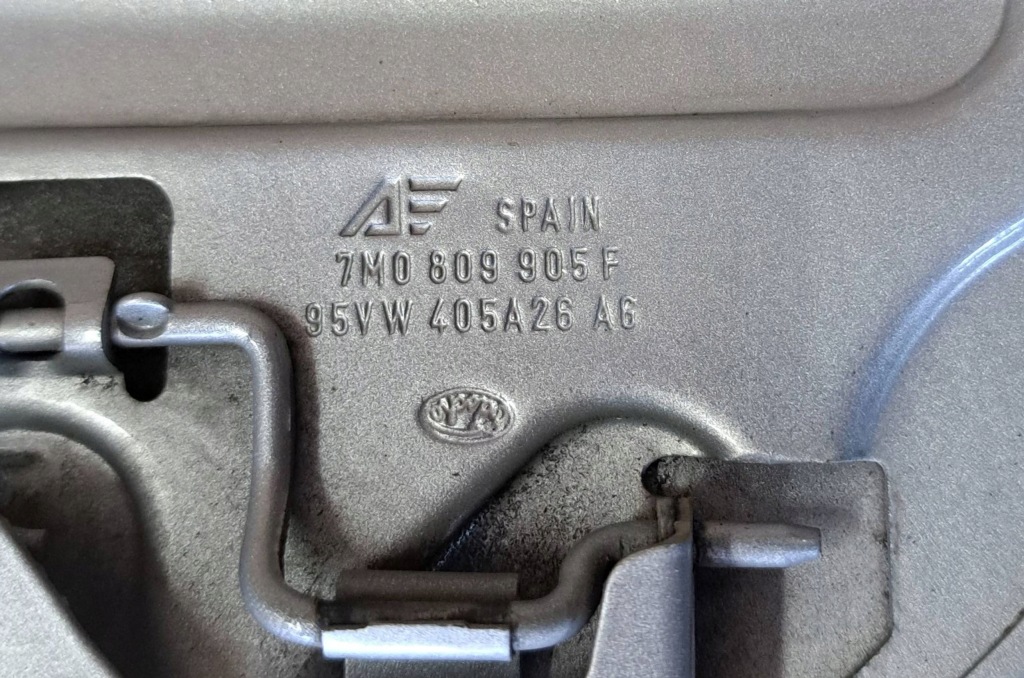 фото №2, Ford galaxy mk1 lift кришка заливної пального