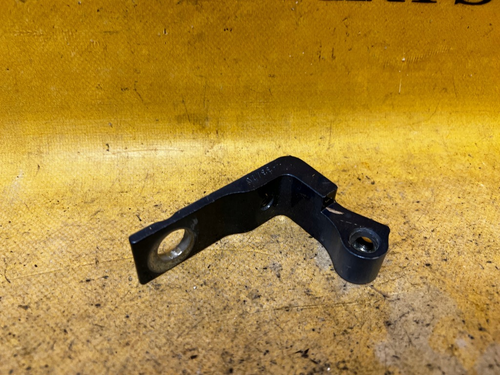 фото №1, Петля дверь правый задняя нижний ford kuga mk3