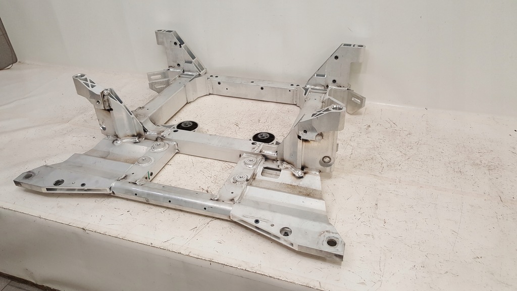 фото №10, Jaguar i pace підрамник підрамник перед 2018-2022r