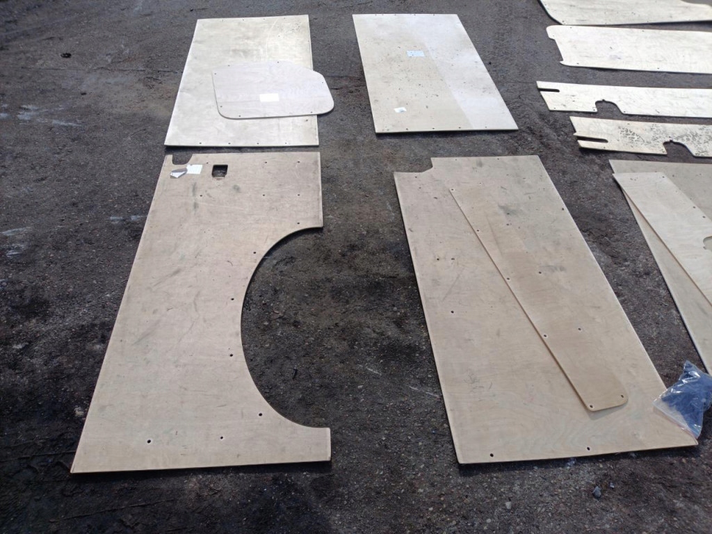 Vw crafter 2 man tge оббивка обшивка кузов підлога комплект в Україні