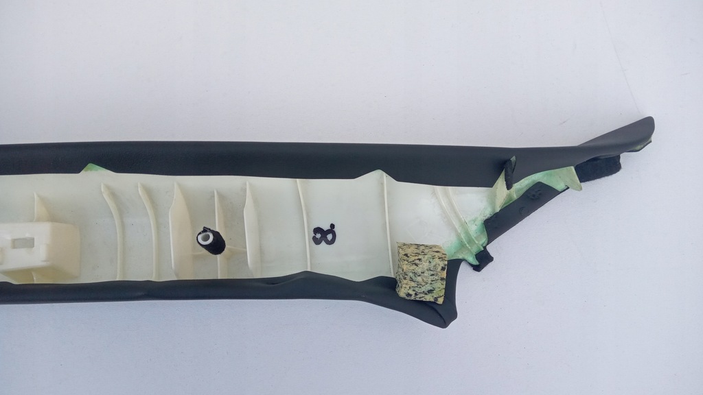 фото №7, Обшивка захист стійка правий перед nissan gt-r gtr