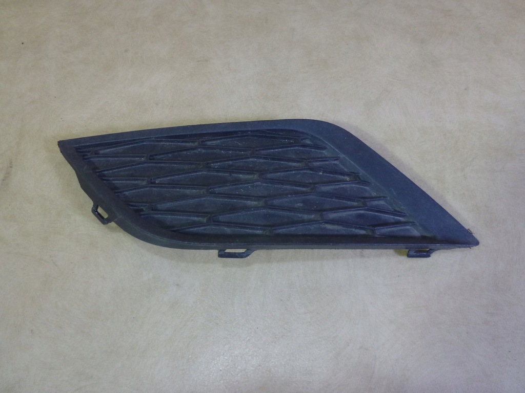 фото №1, Leon iii заглушка противотуманной фары левая