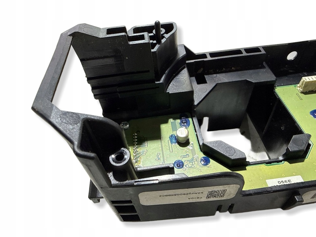 2011 volvo xc60 датчик kąta повороту 31313813 Недорого