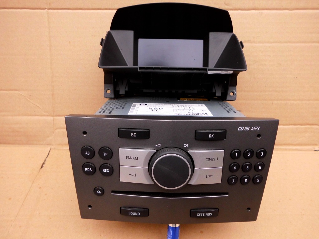 фото №1, Радіо cd 30 mp3 opel zafira b дисплей