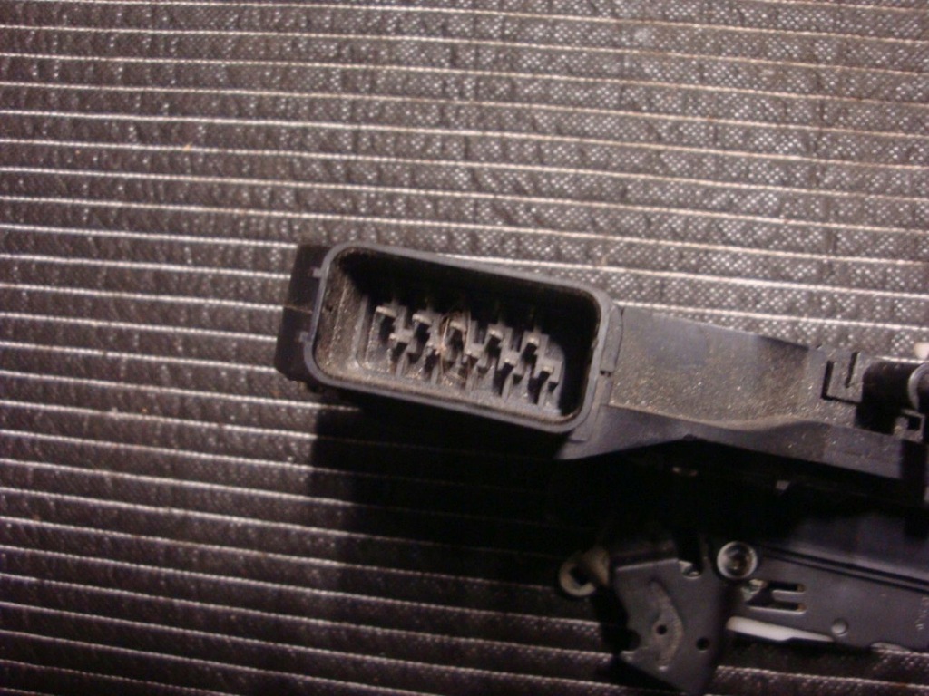 фото №6, Volvo s80 xc60 i v50 замок двері лівий задня 30799326 eu