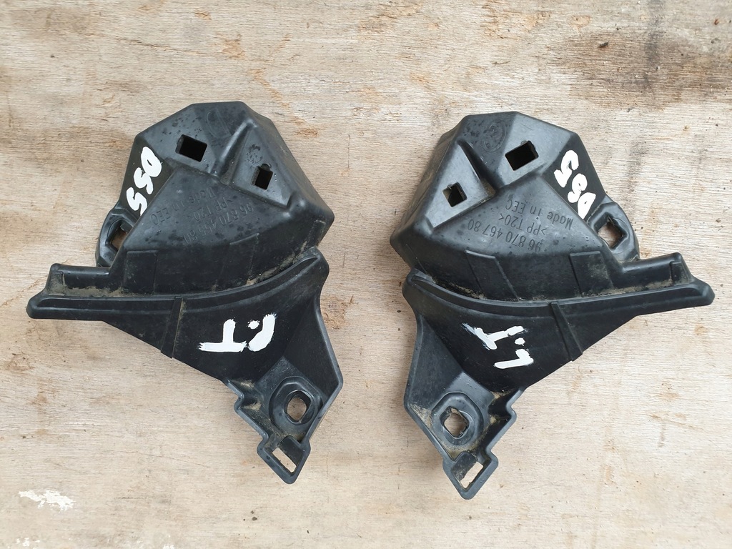 фото №1, Кронштейн напрямна бампера задня citroen ds5