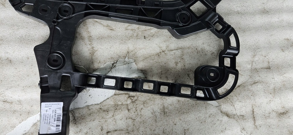 фото №8, Напрямна бампера правий задня новий volkswagen vw passat b8 3g9807394 3g9807376