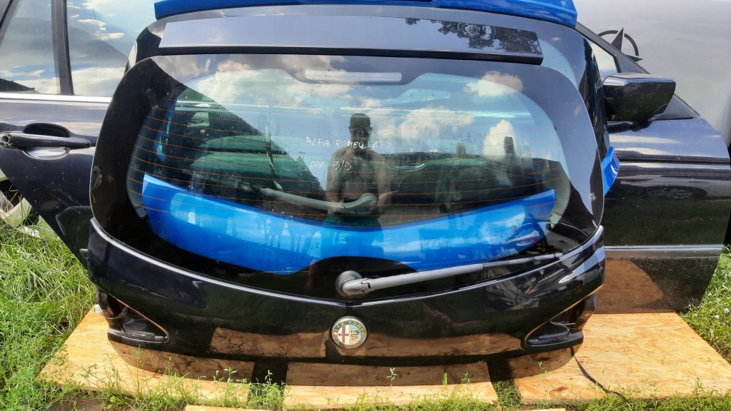 фото №1, Кришка багажника багажника alfa romeo 147 lak. 601 b/b