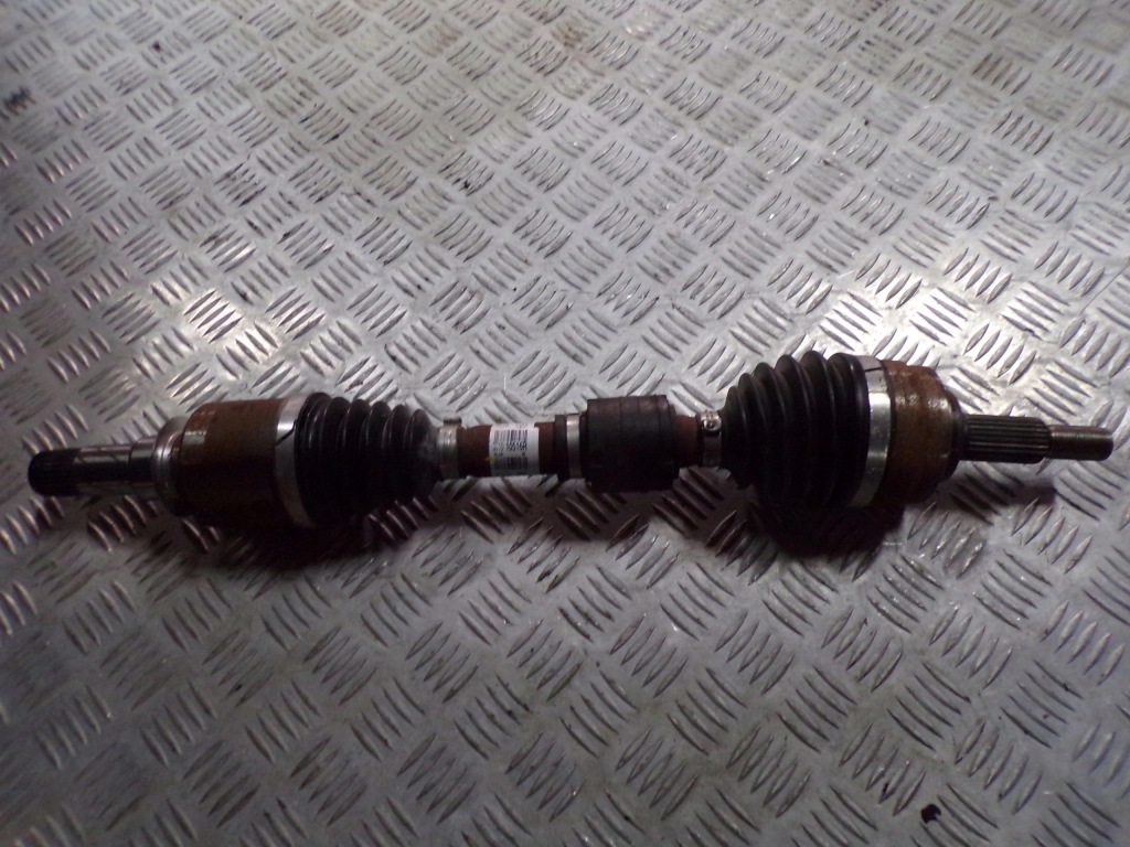 фото №1, Привідний вал ліва renault clio v 5 1.3 tce 391010516r fv