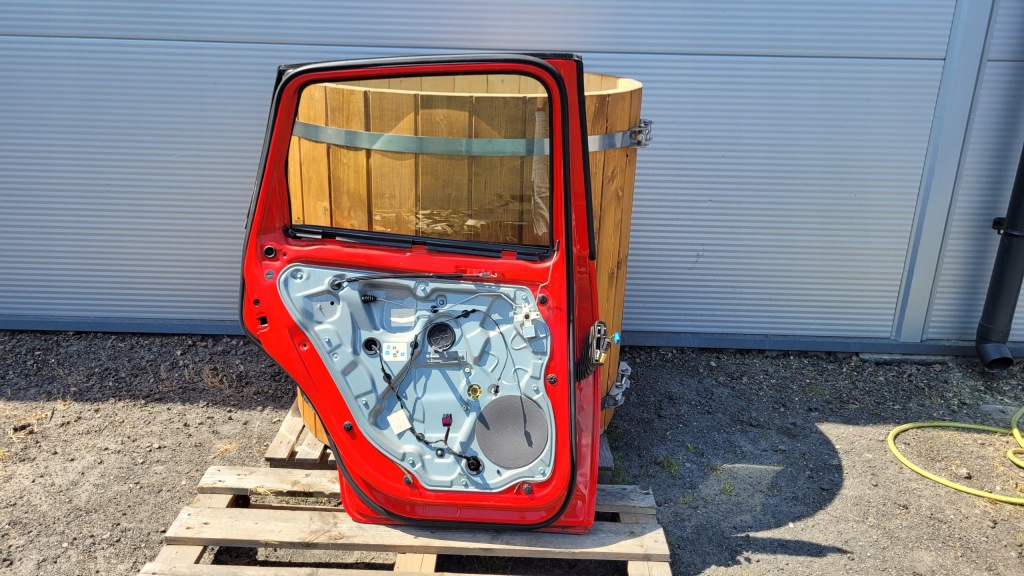 фото №6, Vw polo iv 9n 5d cross дверь левый задняя lp3g