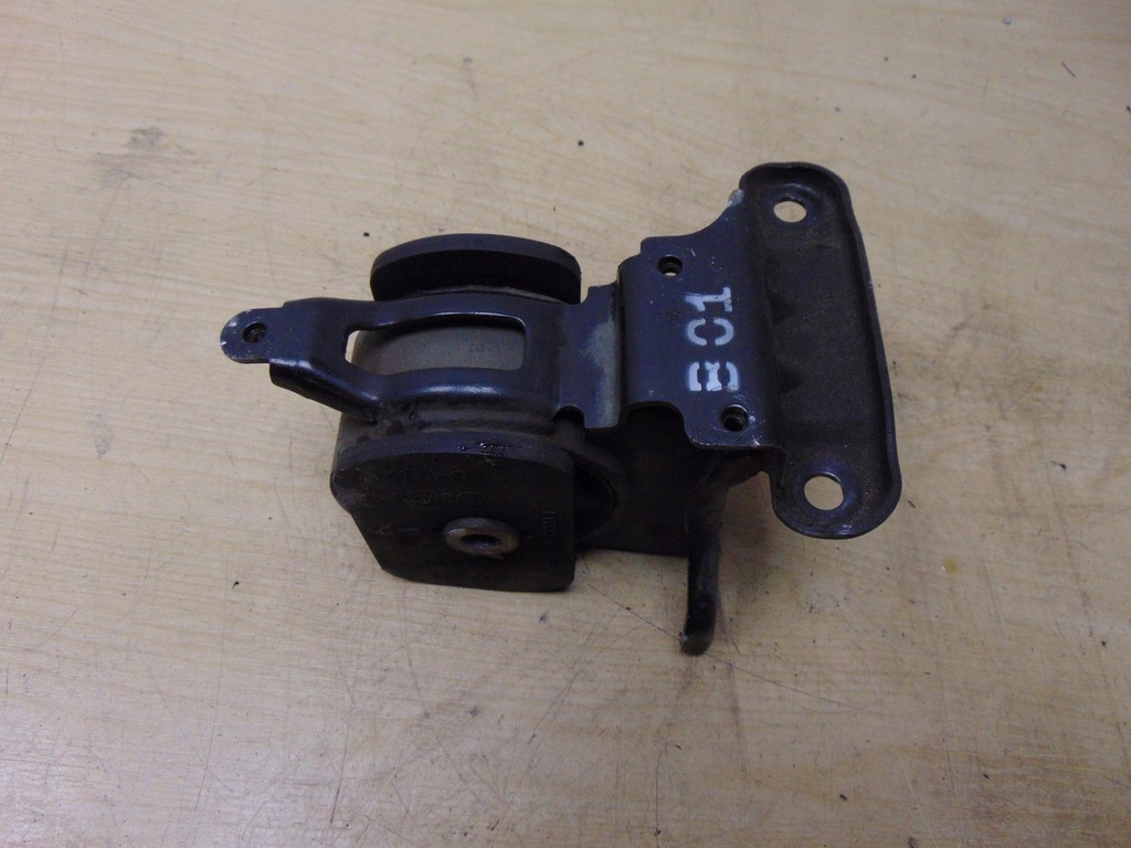 фото №7, Подушка двигуна кронштейн коробки hyundai santa fe 2.4