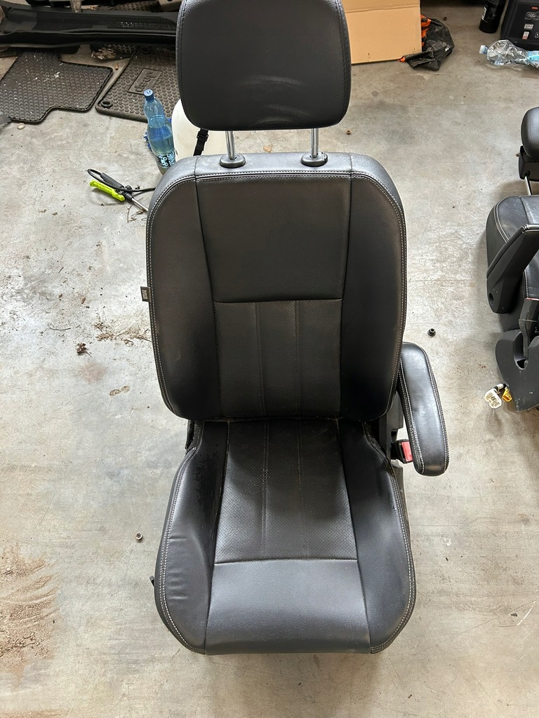 фото №8, Chrysler town country doge grand caravan сиденье перед передний правый