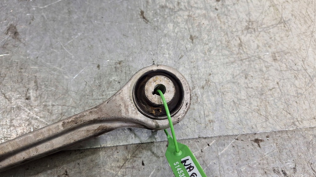 фото №7, Рычаг левый перед верхний 4m0407505b audi q5 80a 45 tfsi q7 ii 4m0 touareg 3