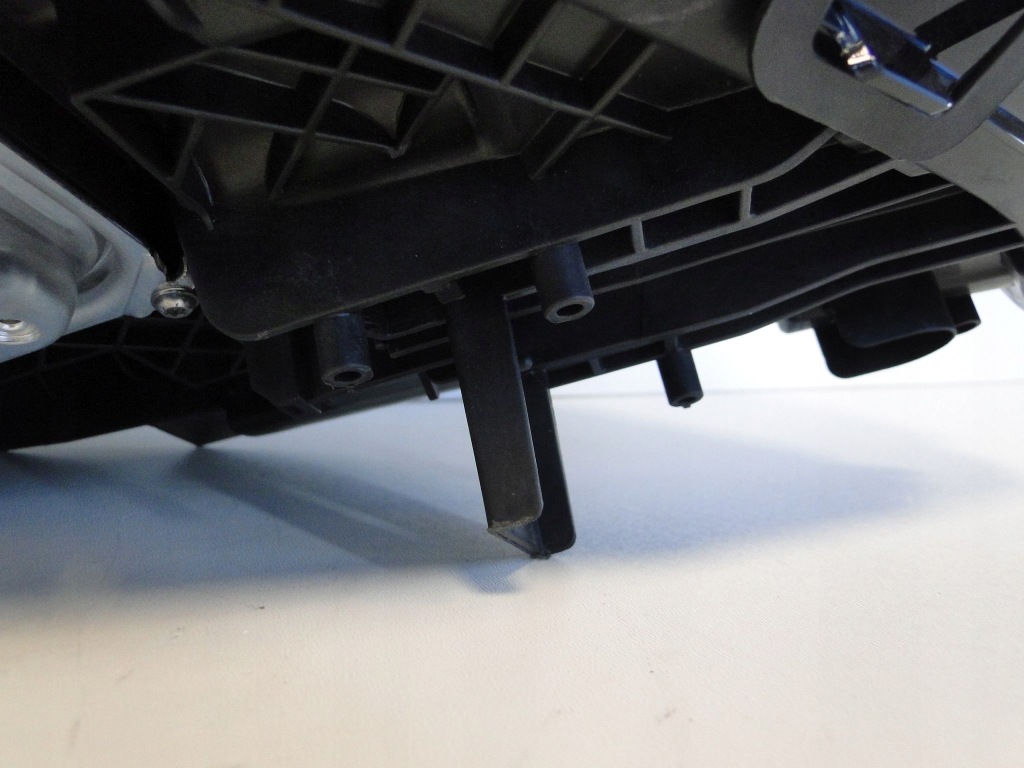 фото №12, Mercedes eqa h243 243 лампа передня права led