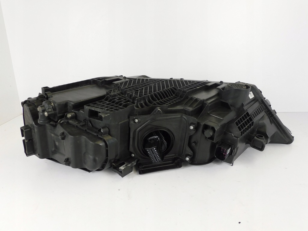 фото №9, Audi q7 4m lift sq7 лампа правая laser usa 4m0941086b