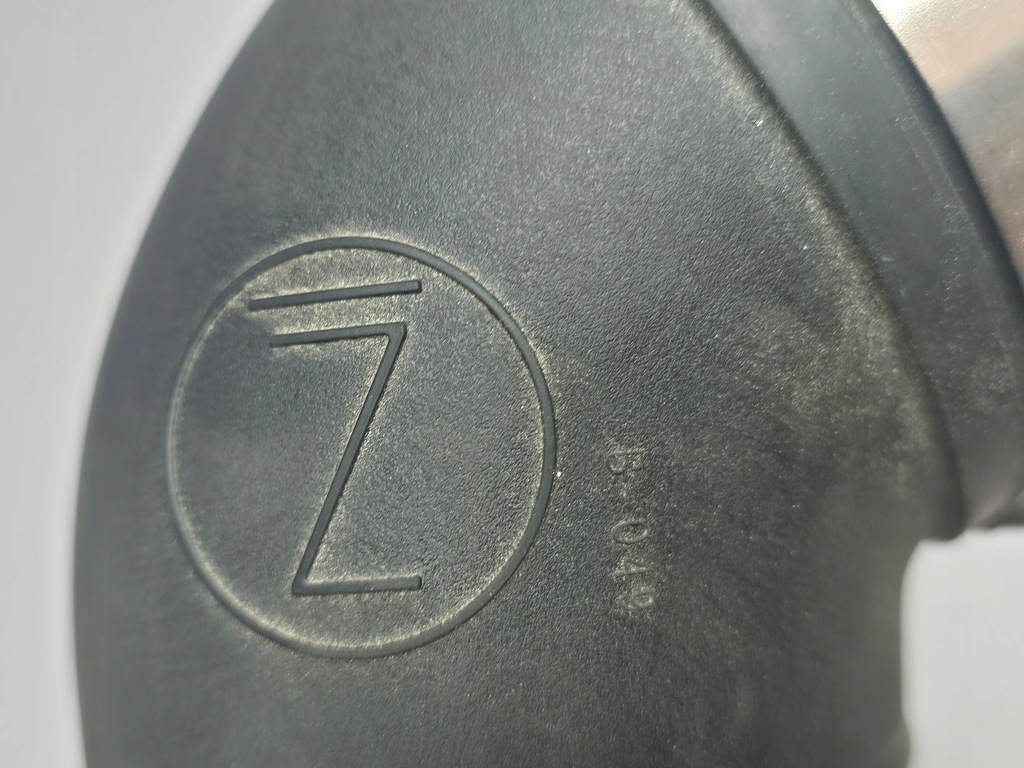 фото №11, Subaru crosstrek xv 22- резонатор повітрозабірник повітря usa