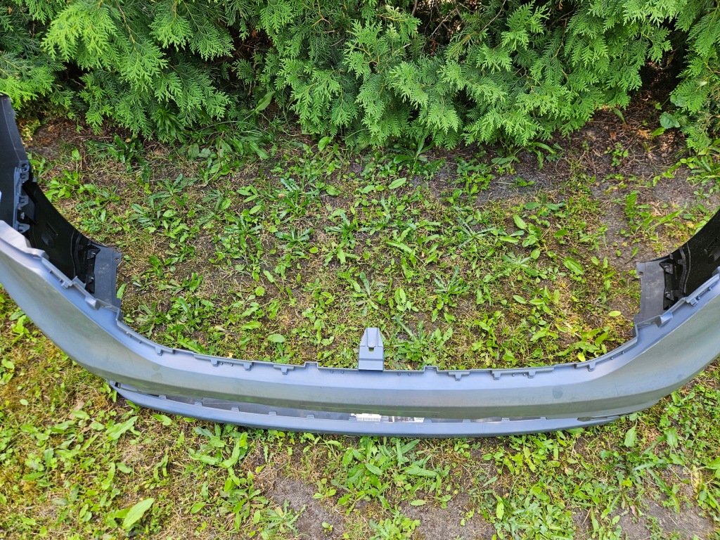 Бампер перед renault trafic iii 3 lift 21- Оригінал