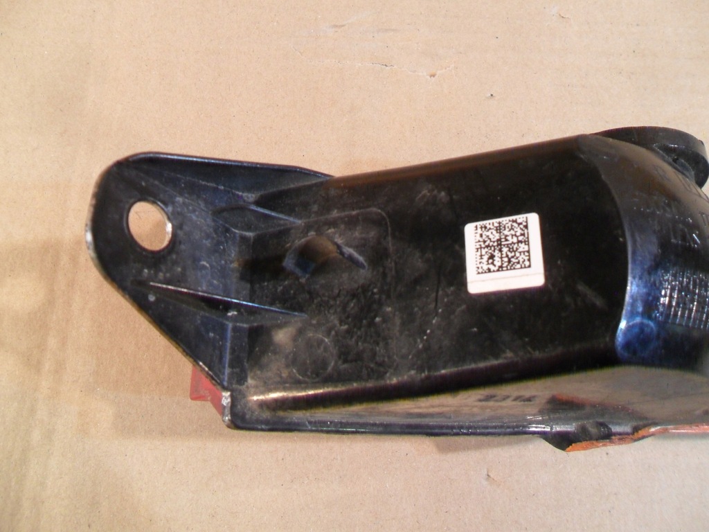 фото №11, Porsche cayenne lift лампа бампера задняя 7p5945702b