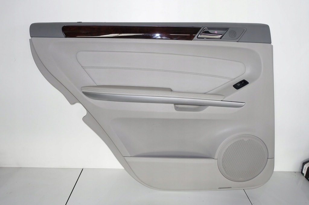 фото №7, Mercedes x164 оббивка двері обшивка лівий перед gl підсвічувані задня задній