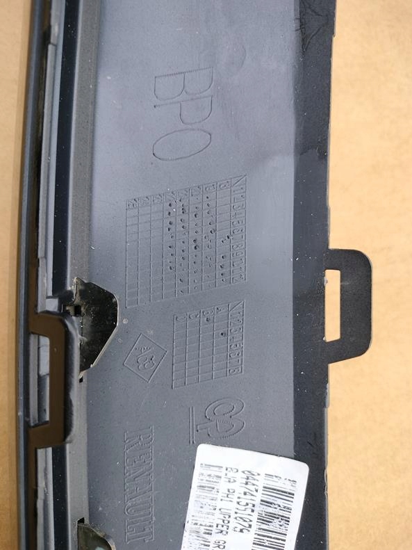 фото №9, Renault clio v решётка радиатора решётка радиатора молдинг хром оригинальный номер идеальное состояние żadnej ryski