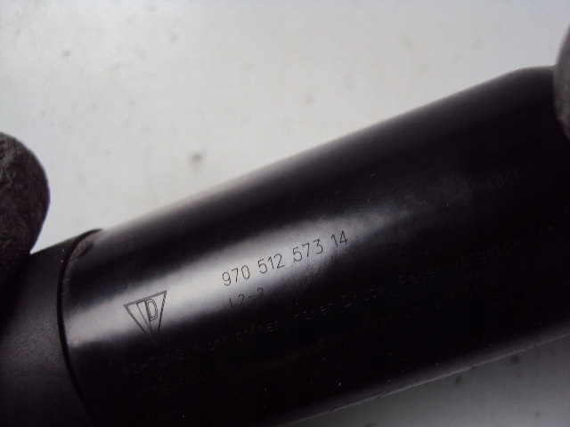 фото №6, Амортизатори кришки задня porsche panamera 970 13 r