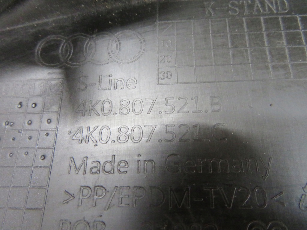 фото №14, Audi a6 c8 s line 4k0 4k0807521b дифузор задня