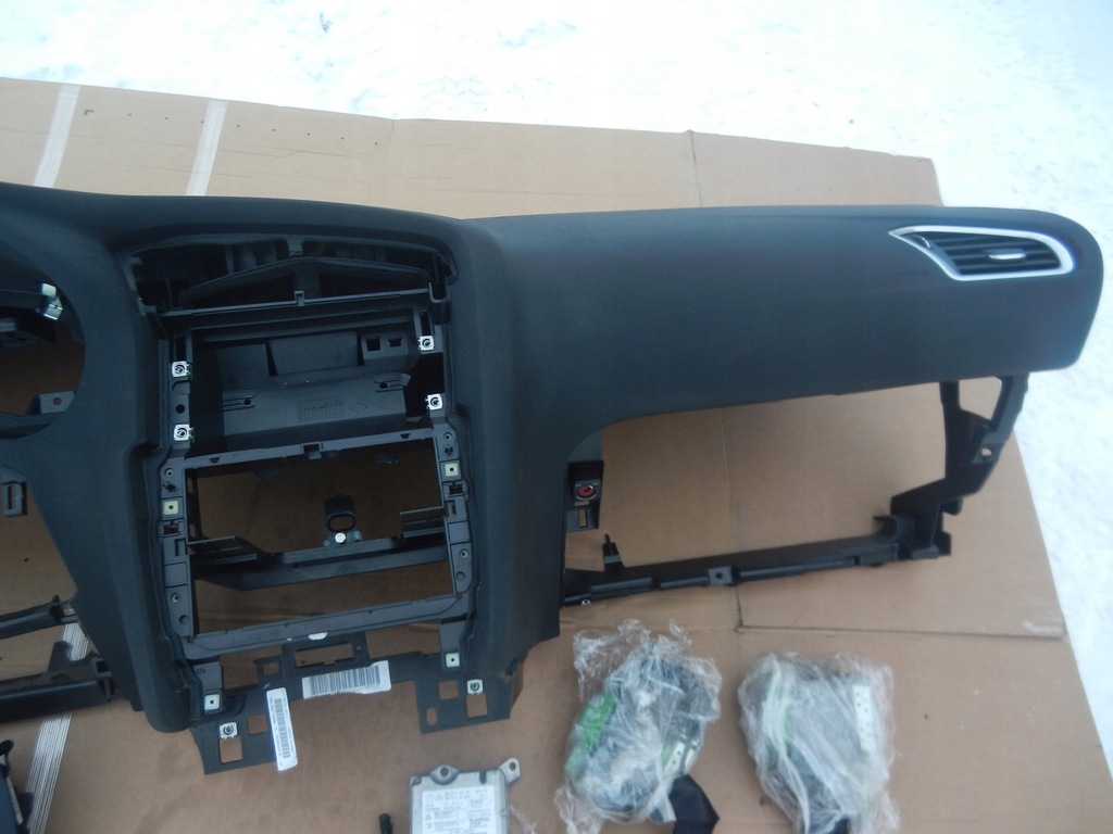 фото №5, Панель приладів приладова консоль подушки безпеки ремені датчик citroen c4 ii