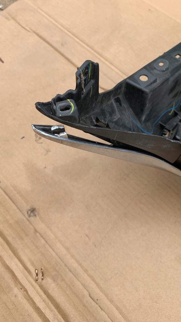 фото №4, Решітка радіатора решітка радіатора mazda 3 bjs7-50712 13-