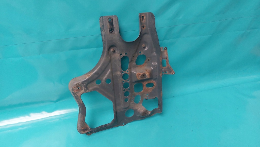 фото №1, Mercedes actros mp4 кронштейн крила перед ліва