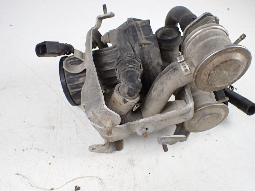 фото №7, Насос воздуха вторичного audi a8 s8 d3 5.2 fsi 07l959253a