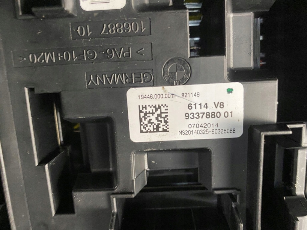 фото №5, Bmw seria 4 f32 f20 f30 коробка предохранителей задняя задняя 61149337880