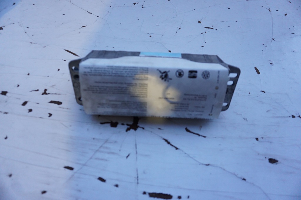 фото №1, Подушка пасажира 1k0880204n octavia 2 ii fl