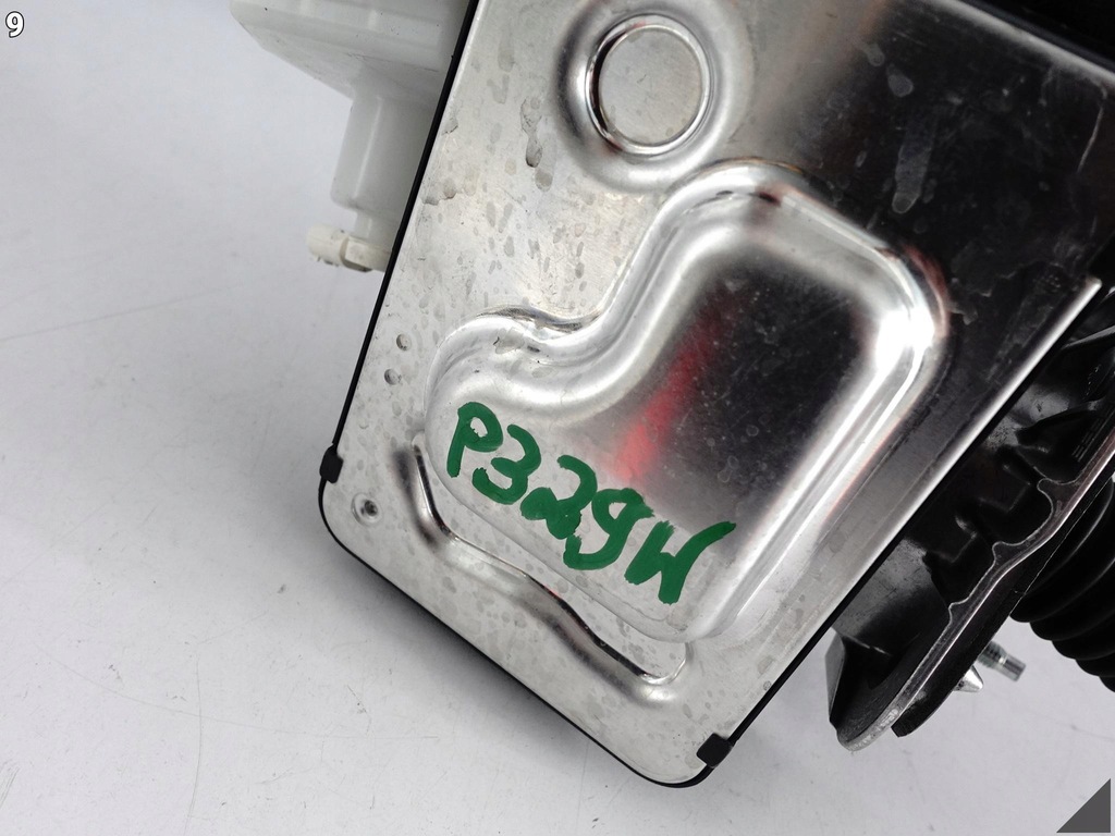 фото №10, Bmw 7 g70 насос abs zriornik блок управления 5a8b0f6