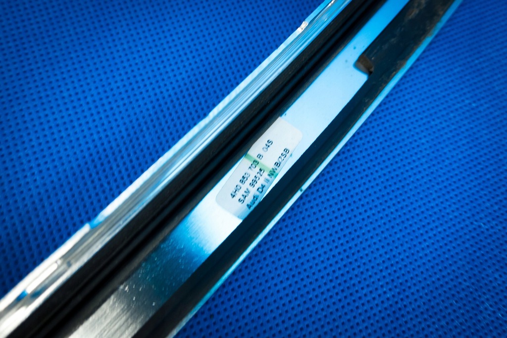 фото №8, Молдинг хромована дах audi a8 s8 4h 4h0853703b 2zz