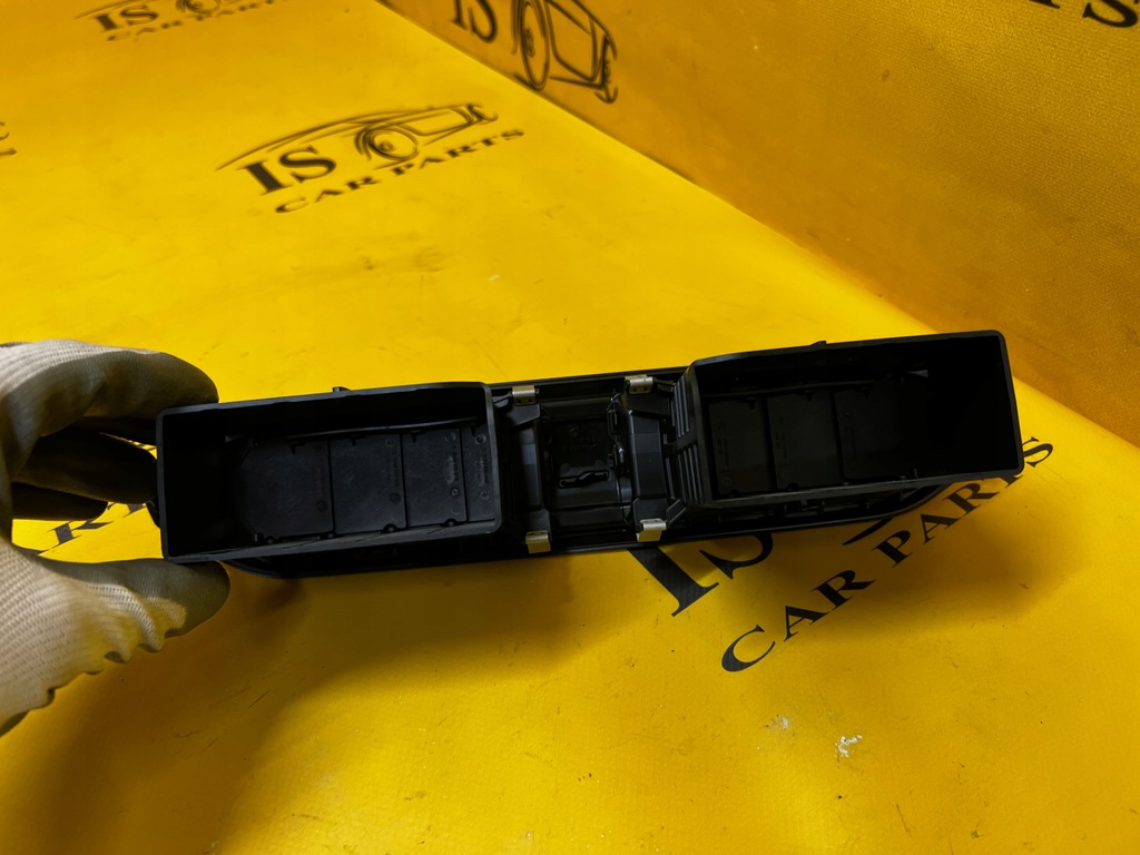 фото №7, Решітка обдув перед середина середня dacia sandero iii stepway