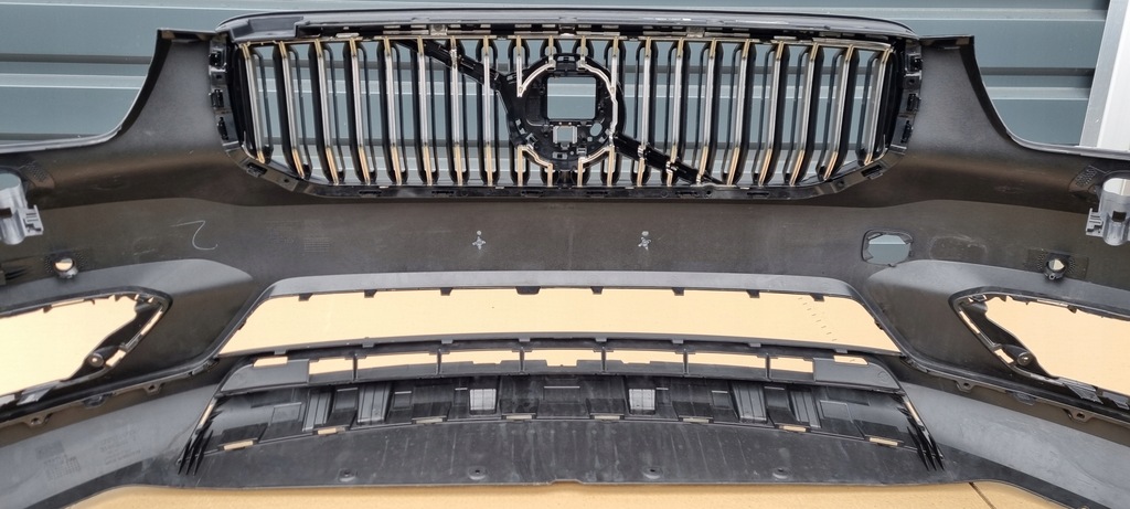 фото №9, Volvo xc40 2017- бампер перед оригінал c215