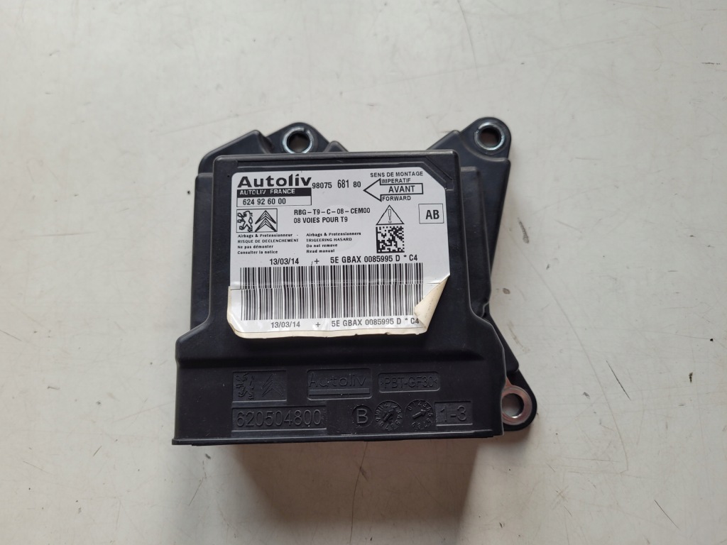 Купити Датчик подушка безпеки 9807568180 t9 peugeot 308 ii 2014-