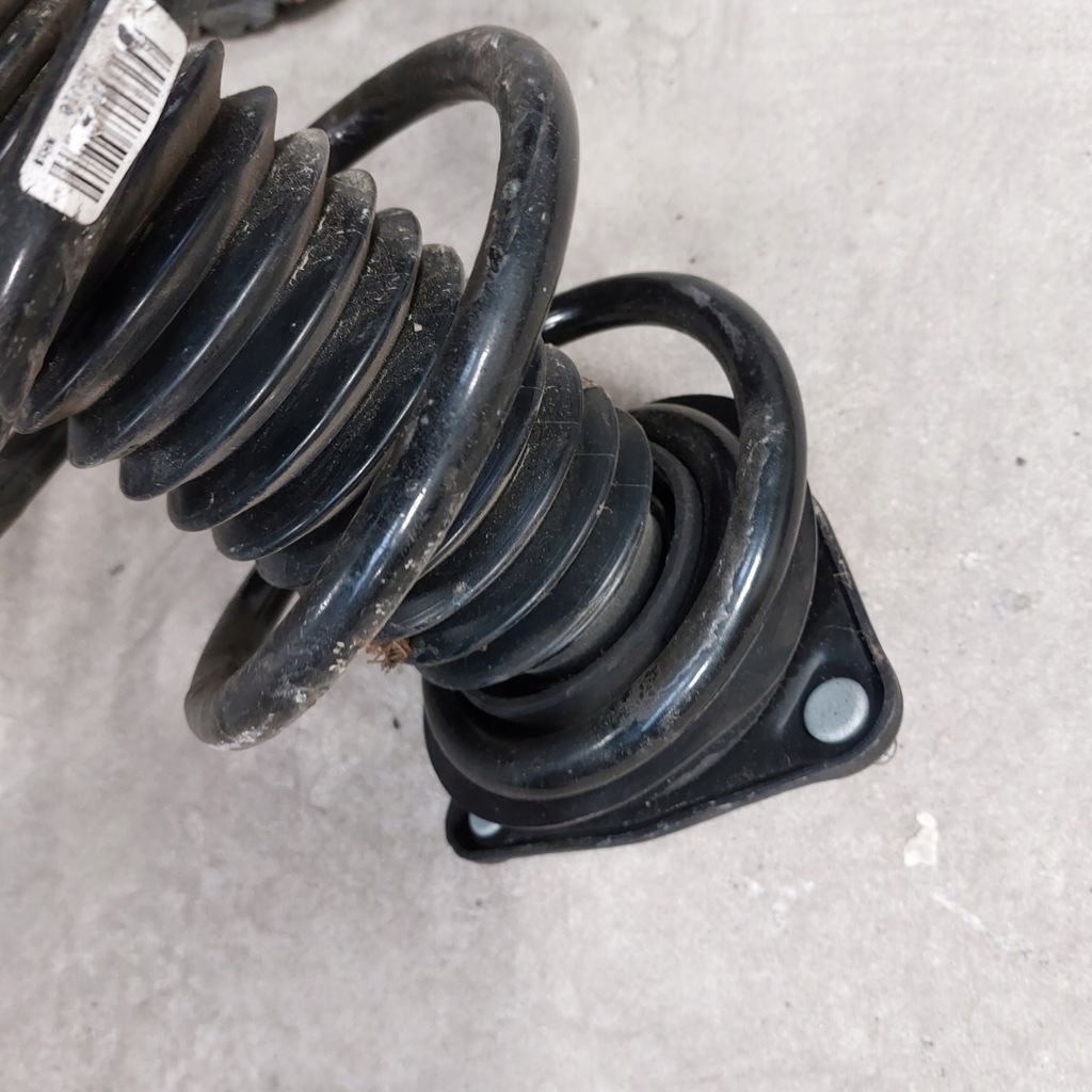 фото №11, Hyundai ix35 1,7 амортизатор пружина левый перед с nowego автомобиля 54650-2y610